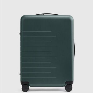 BNIB Quince Checked In Hard Shell Suitcase - 24”